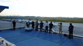 宮城県東松島市および航空自衛隊松島基地の視察の様子の写真2