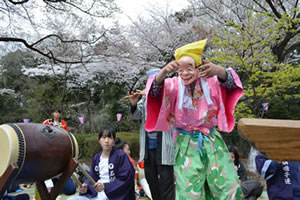 ひょっとこお踊りの写真